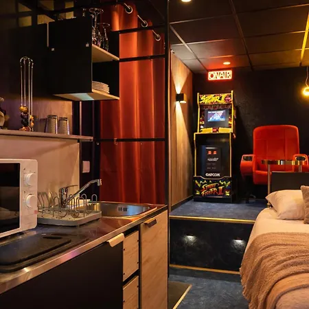 Jacuzzi Et Cinema, 1 Apartment *